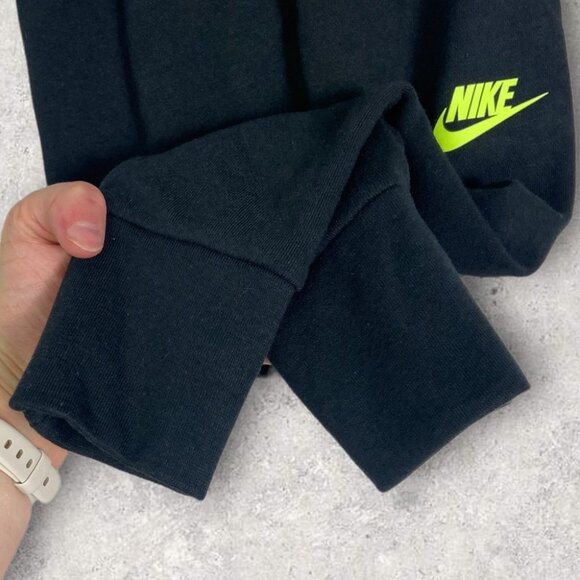NEW Nike Tech‎ Fleece Sweatpants Kids Size 3T Black 2 to 3 Year Olds Lightweight - Picture 3 of 11